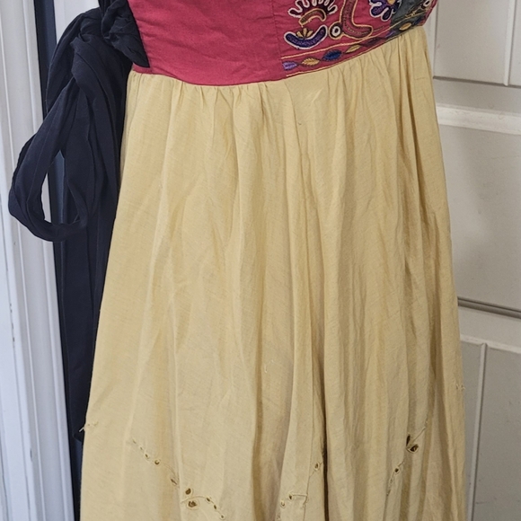 ZEHARVALE BOHO DRESS - Picture 6 of 9